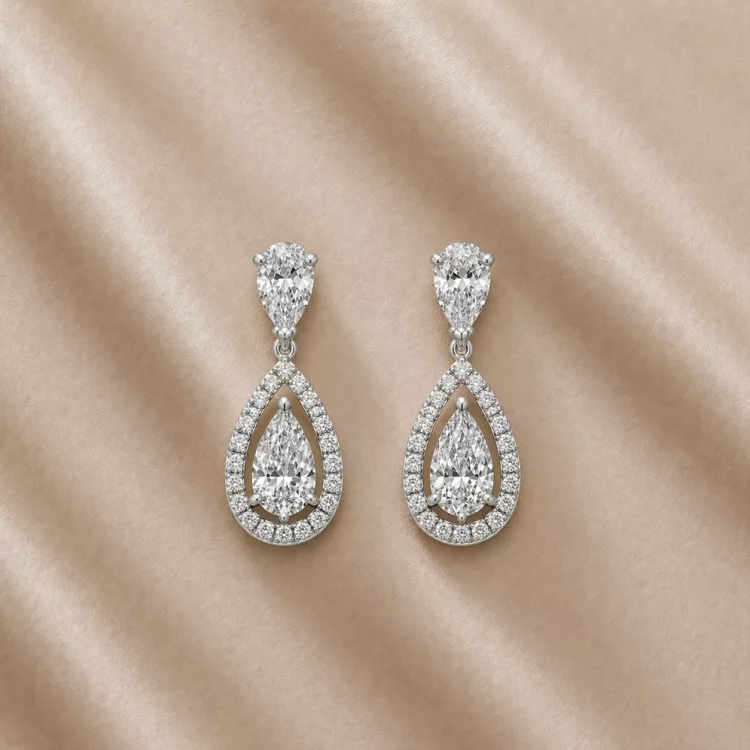 Boucles d’oreilles Eternity · Diamant blanc et or blanc