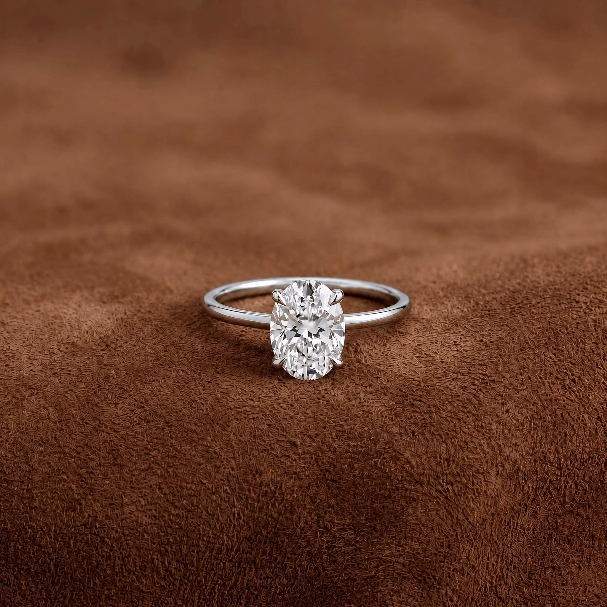 Solitaire Parisienne Diamant taille ovale et or blanc - Maison Haddad Joaillerie