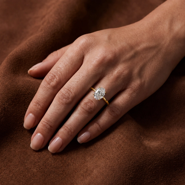 Solitaire Parisienne Diamant taille ovale et or jaune - Maison Haddad Joaillerie
