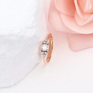 Collection Pure - Solitaire or rouge et diamant blanc