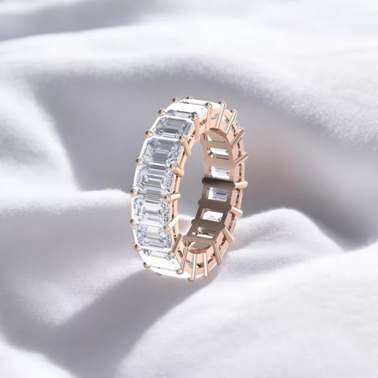 Alliance Eternity or rouge - Diamant blanc taille émeraude