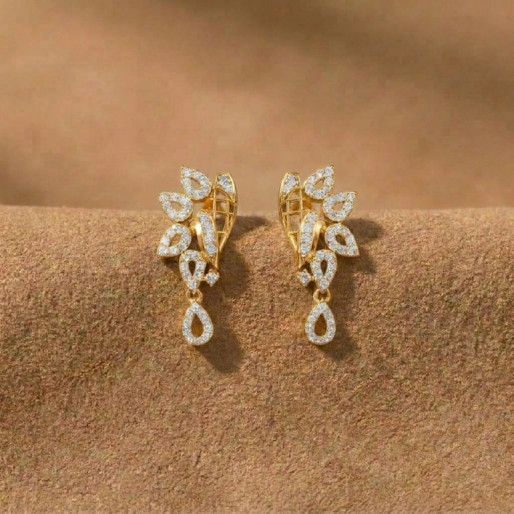 Boucles d’oreilles Olympe · Diamant blanc et or jaune - Maison Haddad Joaillerie