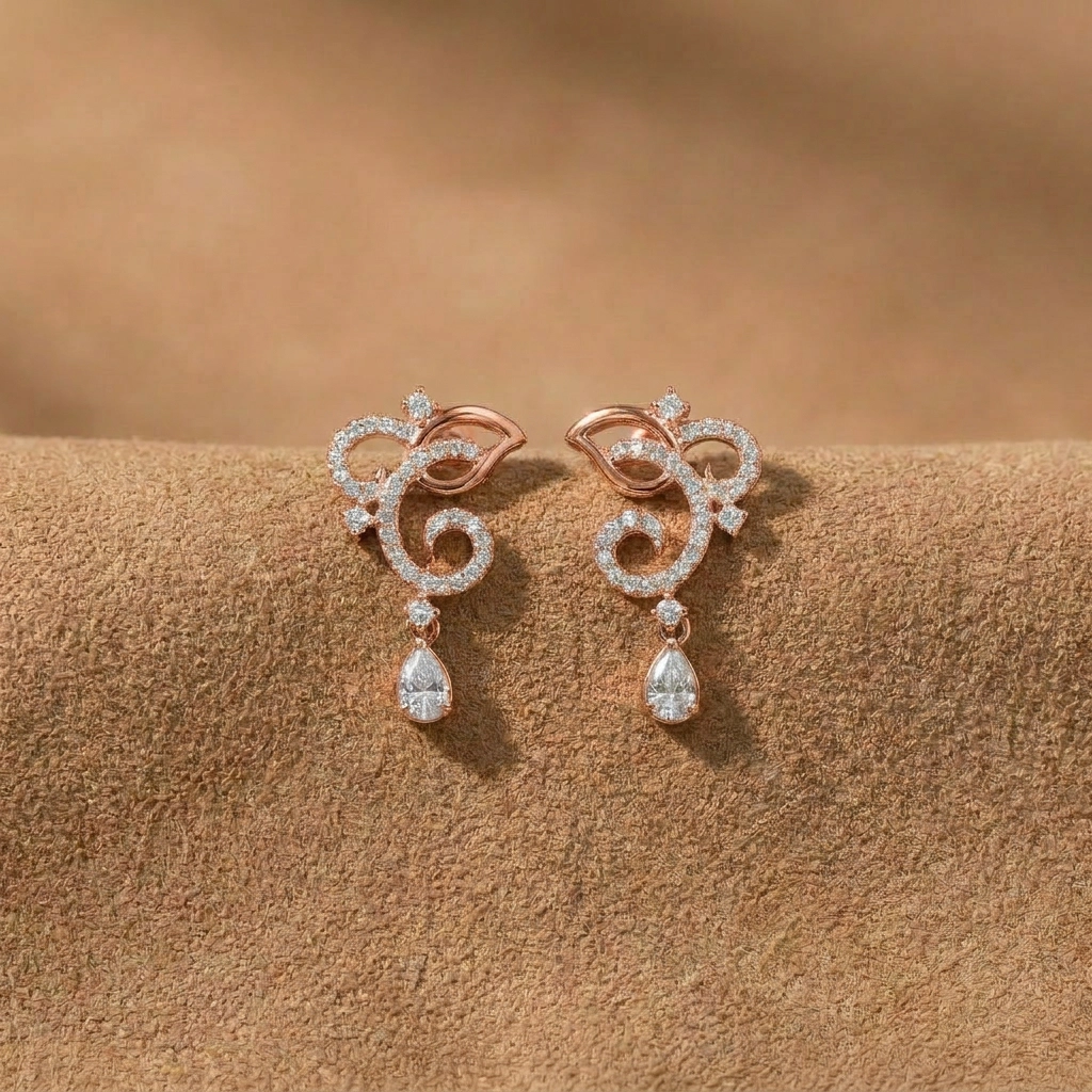 Boucles d’oreilles Camélia · Diamant blanc et or rouge - Maison Haddad Joaillerie