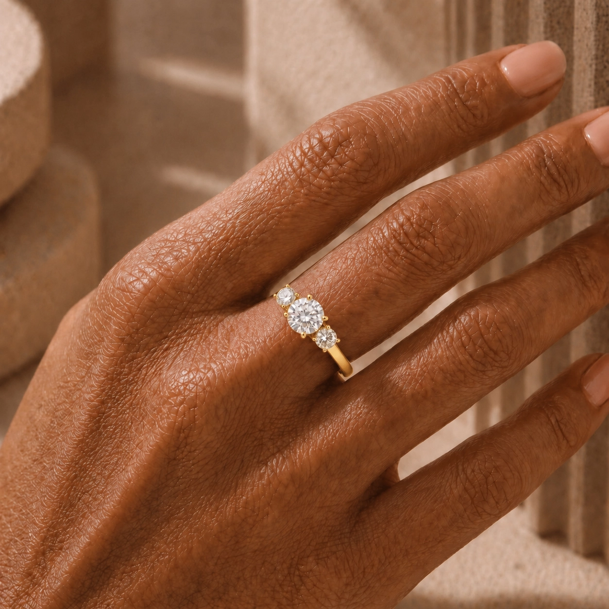 Solitaire Trilogie · Diamant blanc et or jaune - Maison Haddad Joaillerie